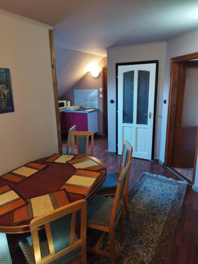 Gabi Vendeghaz Villa Balatonkeresztúr Eksteriør bilde