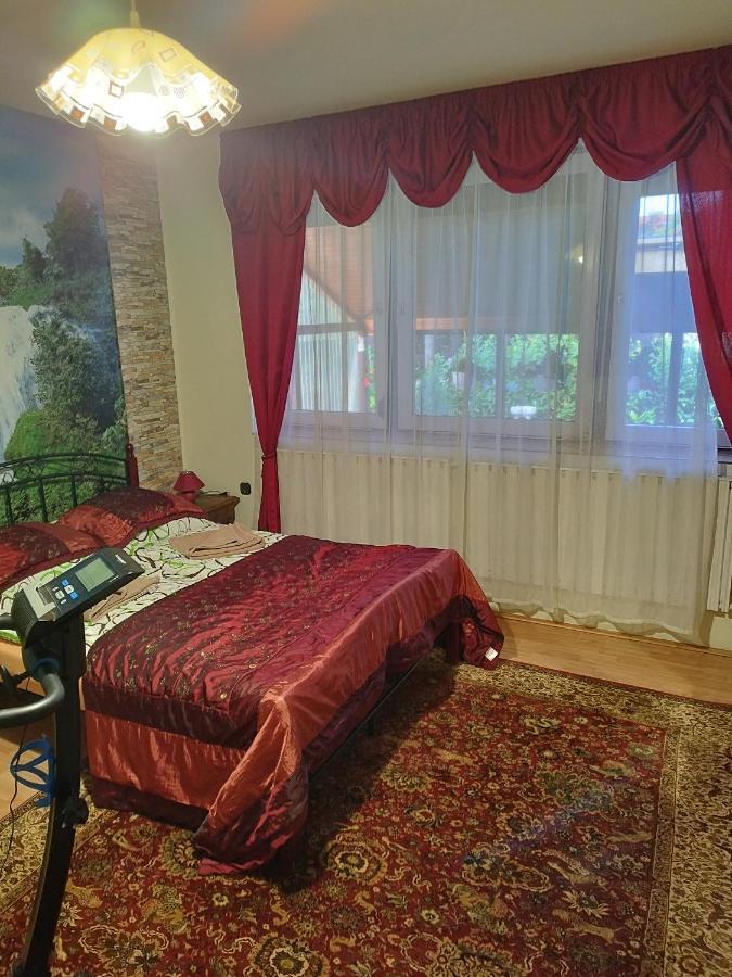 Gabi Vendeghaz Villa Balatonkeresztúr Eksteriør bilde