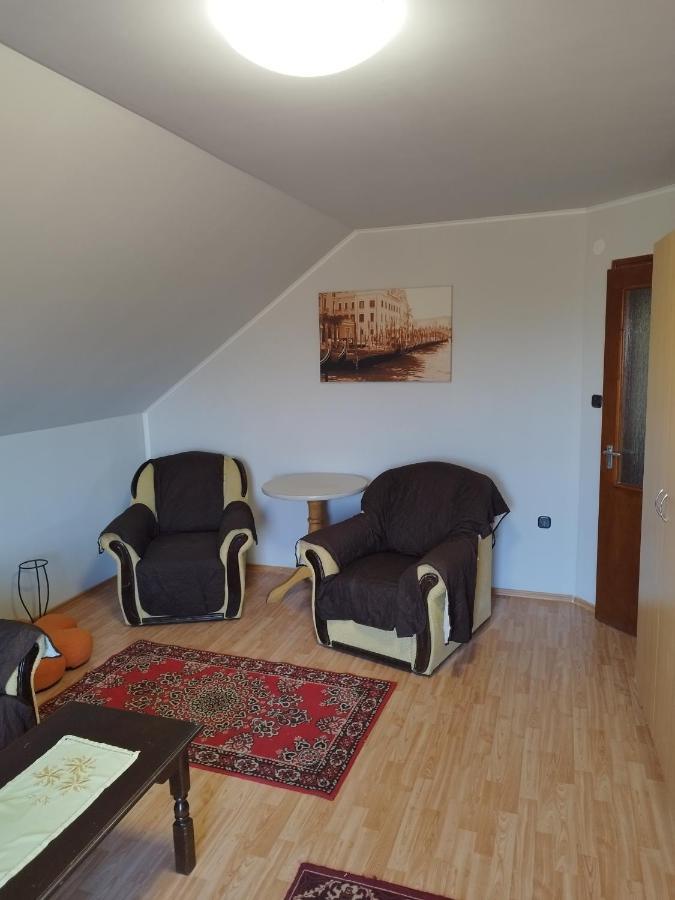 Gabi Vendeghaz Villa Balatonkeresztúr Eksteriør bilde