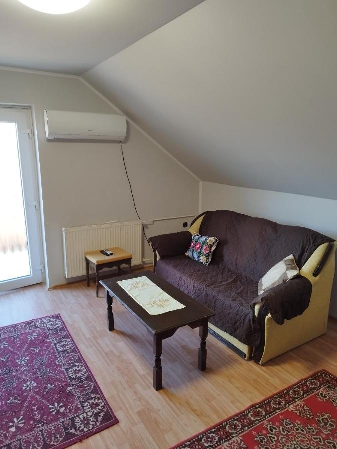 Gabi Vendeghaz Villa Balatonkeresztúr Eksteriør bilde